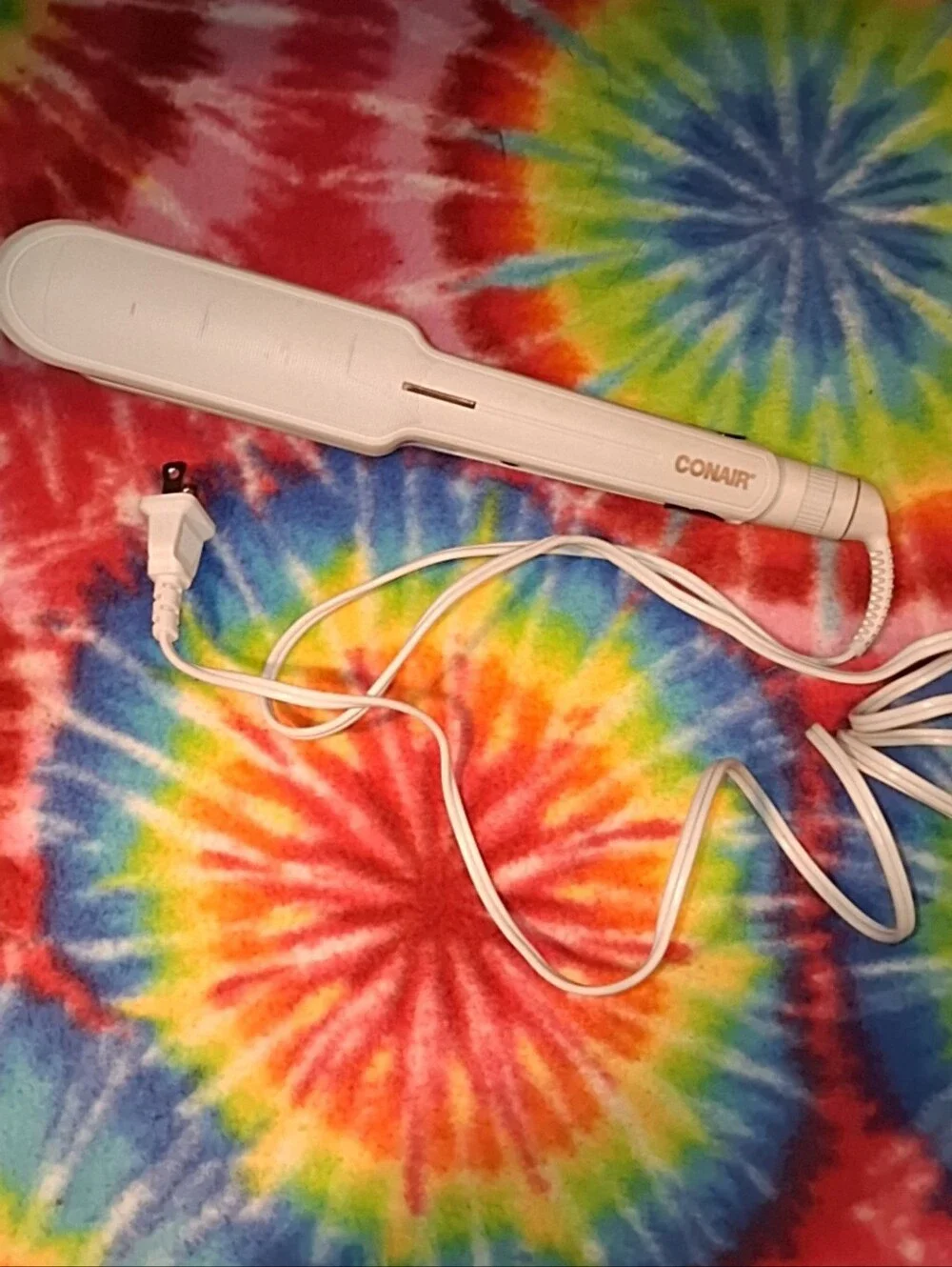 White Conair Hair Straightener